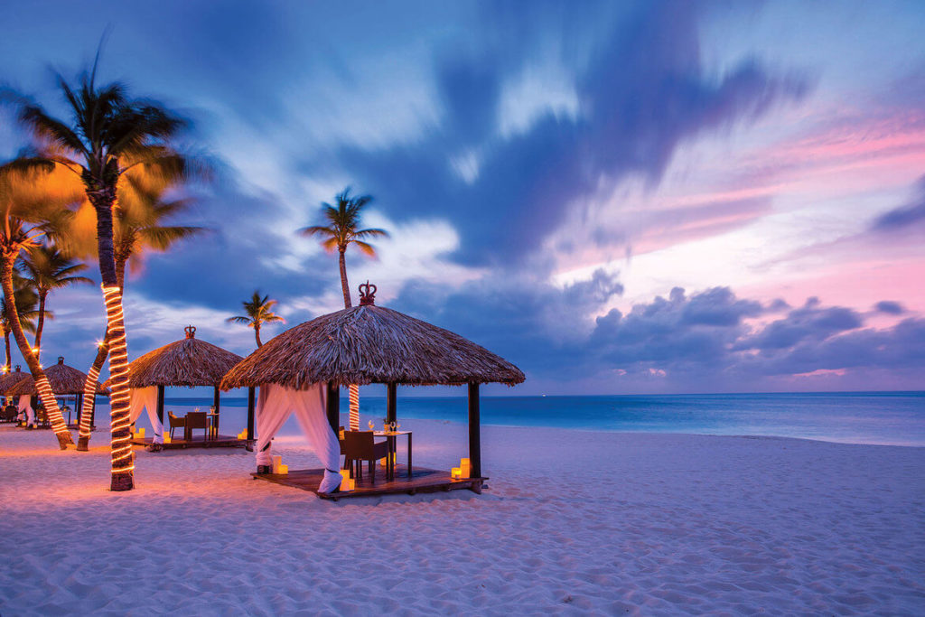 Top Romantic Honeymoon Destinations in the USA