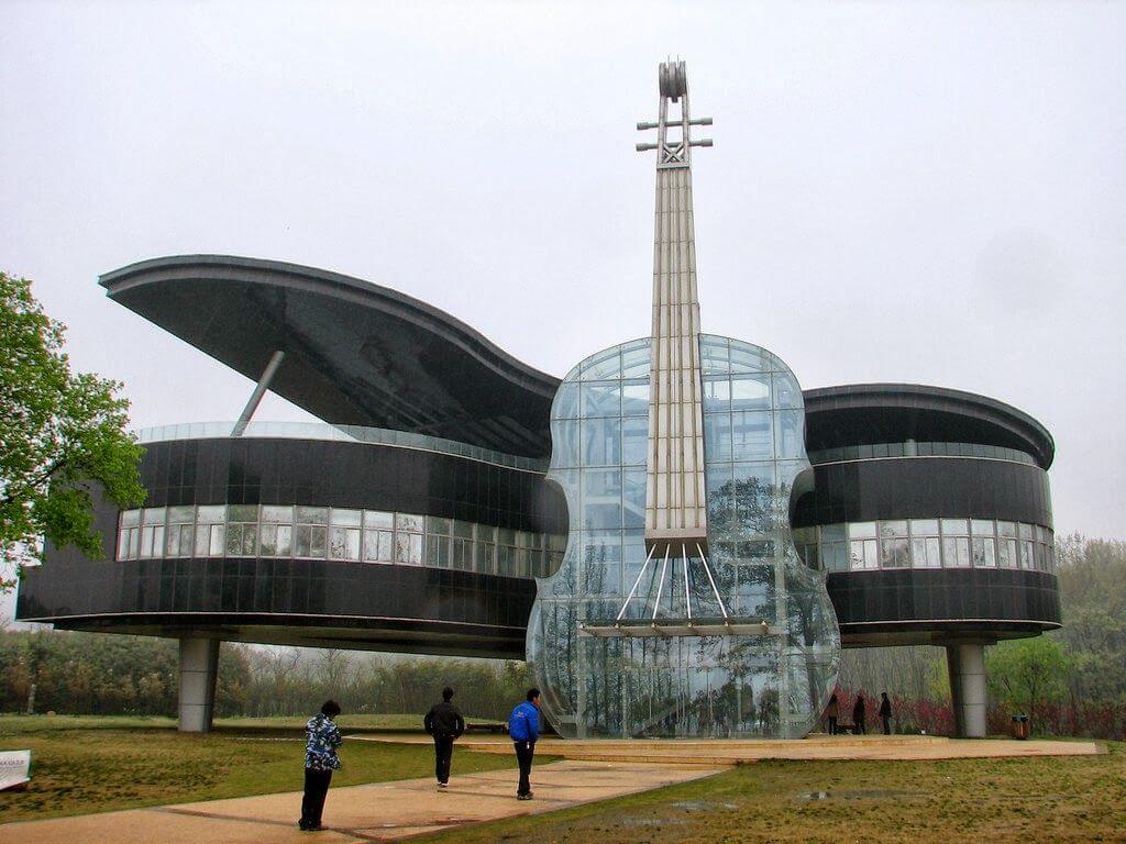 Top 10 Amazing Buildings