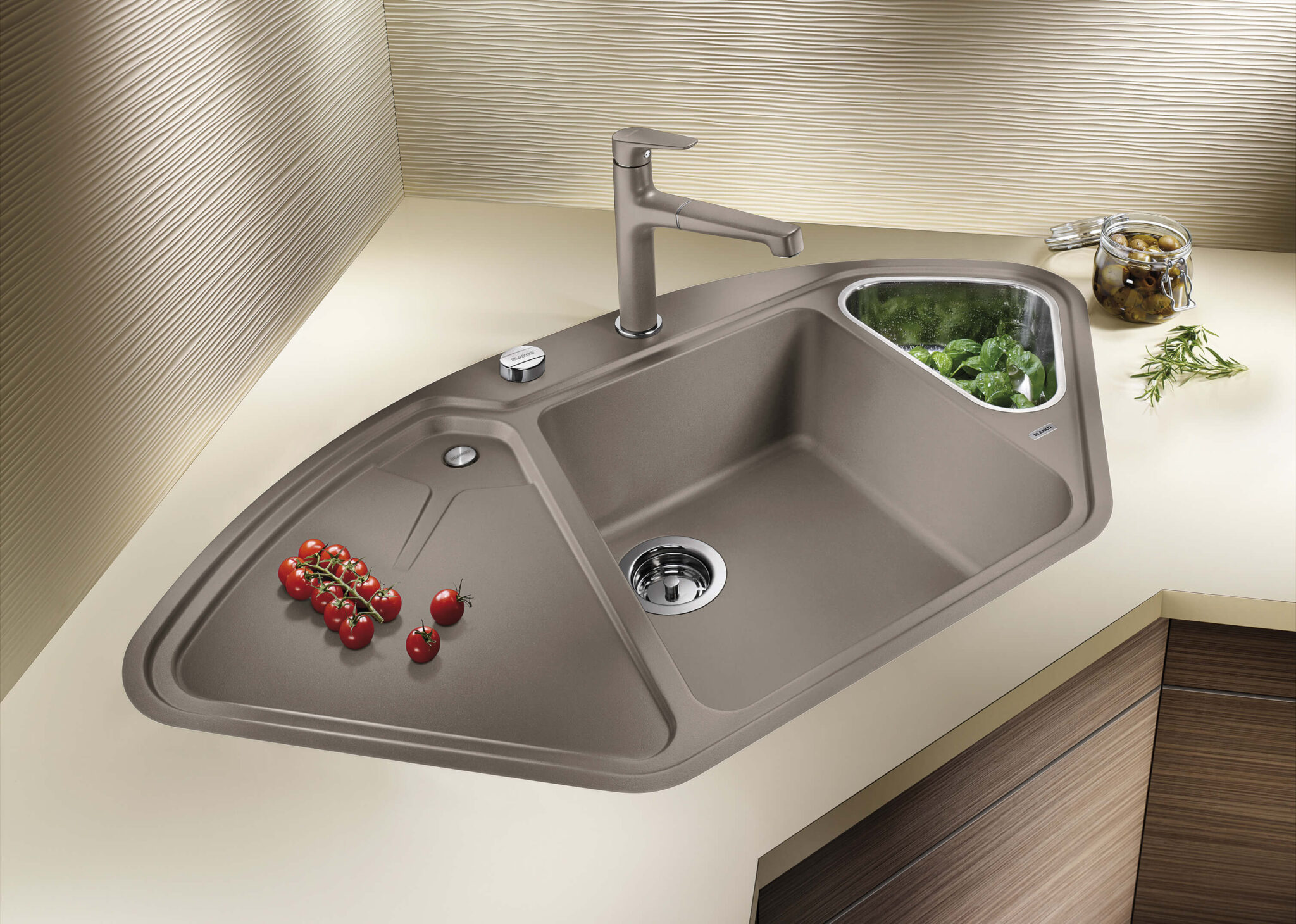 kitchen design placing sink in corner