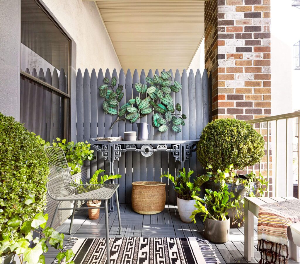 Minimal balcony ideas