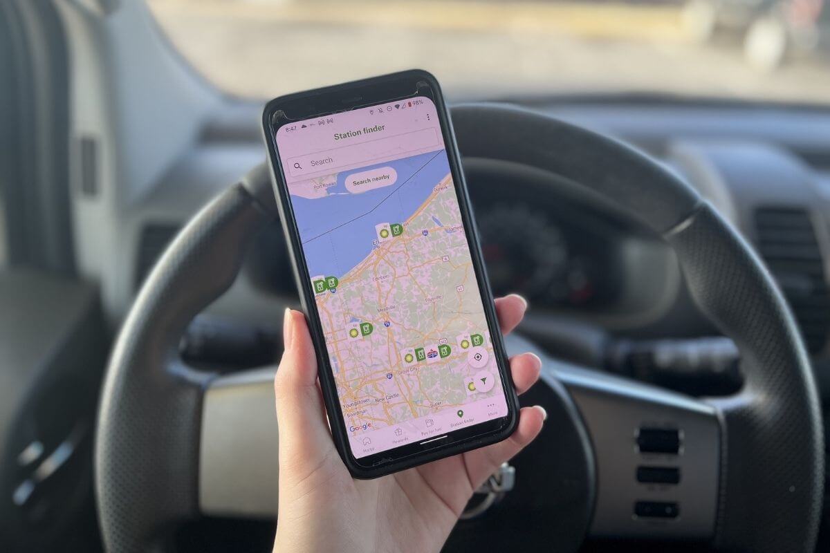 Gas station finder apps