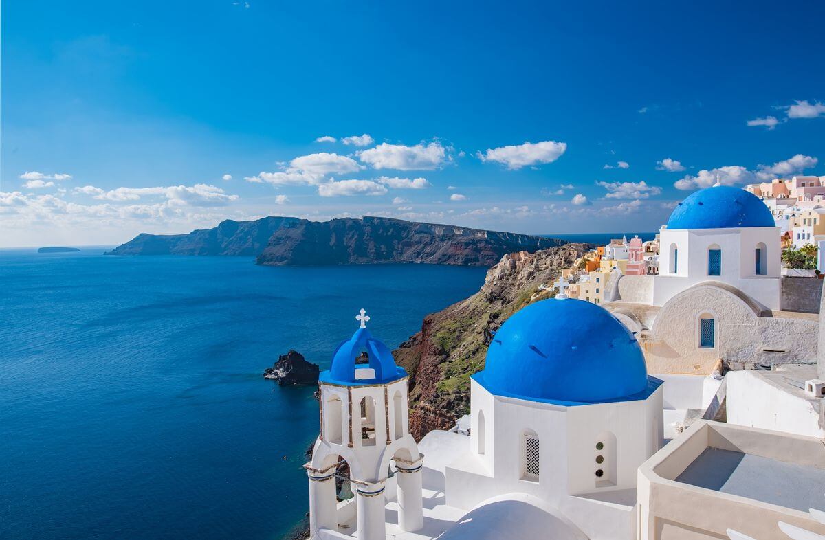 First-time santorini travel tips