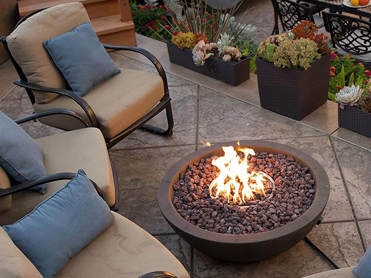 Why metal fire pit designs are the perfect addition to your patio