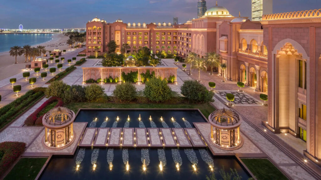 Emirates palace, abu dhabi