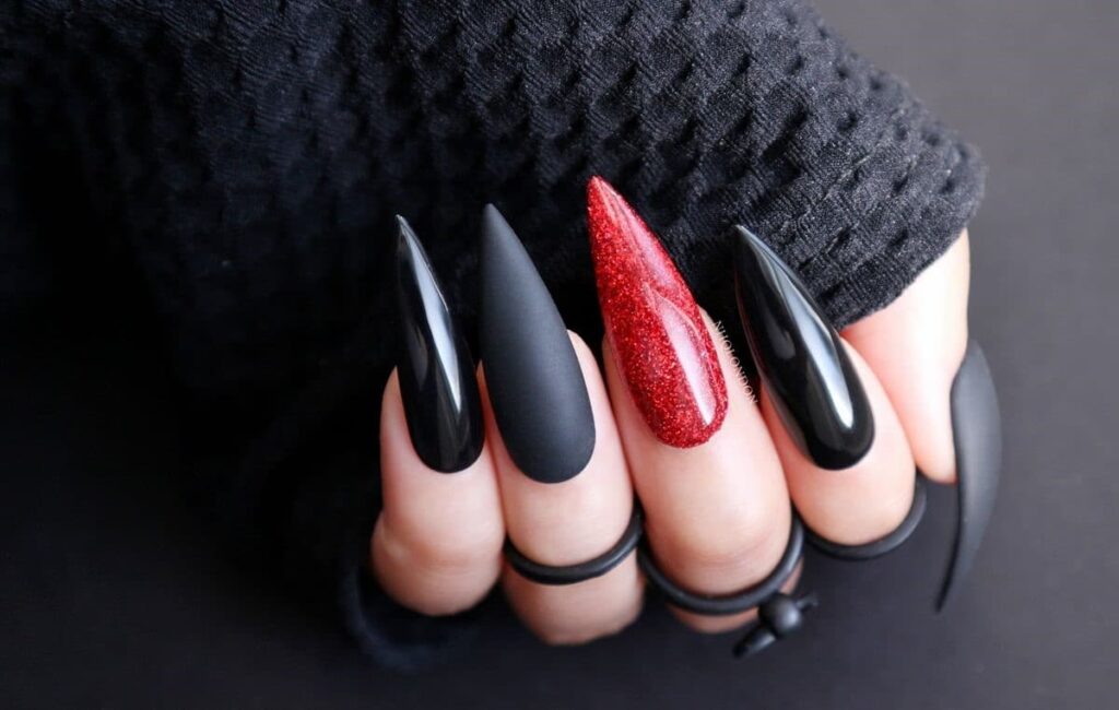 Stiletto nails